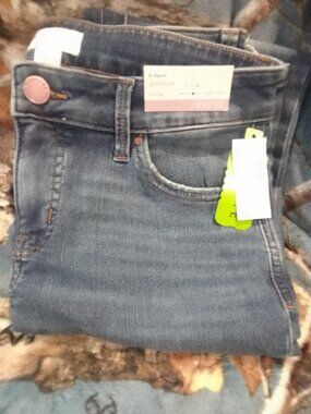 Brand New  EverFlex by Maurices Jeans